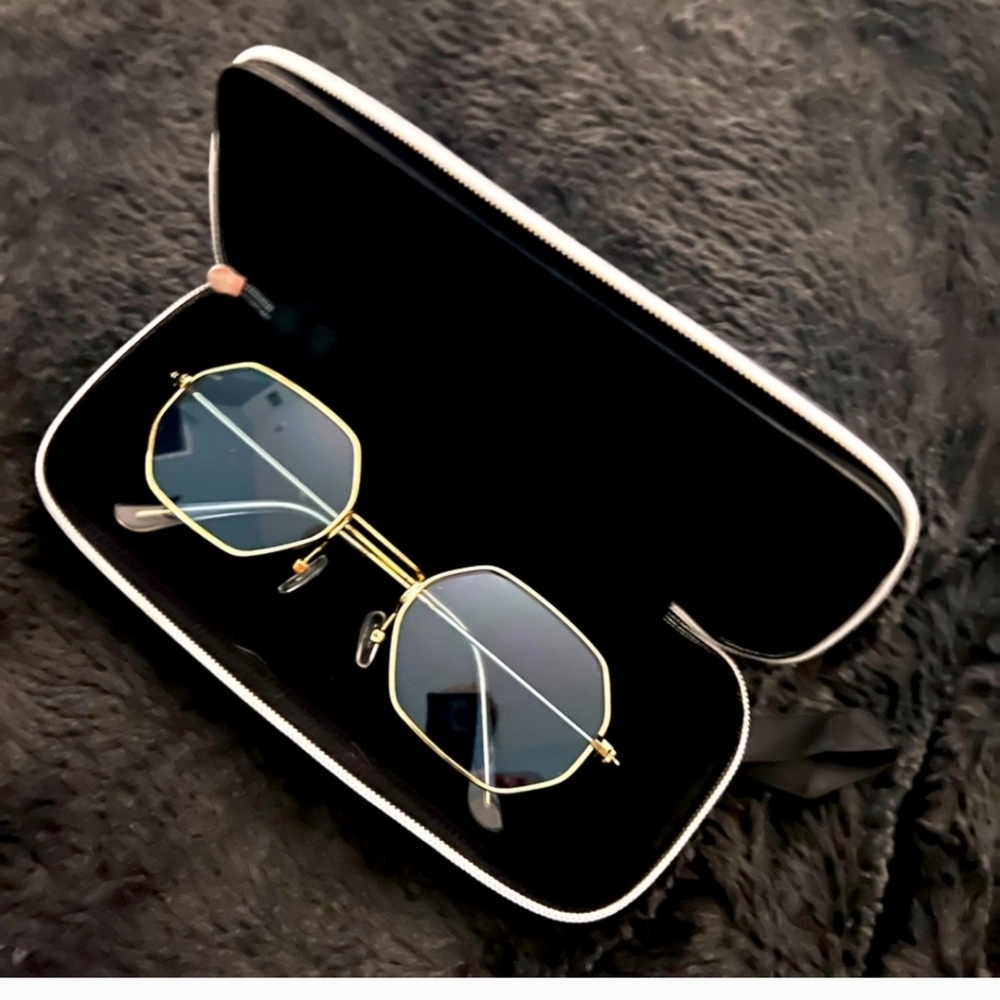 NWT Vintyle Classic Gold Frame Octogon Lens Sunglasses